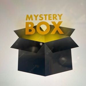 NWT Women’s Jewelry Mystery Box
